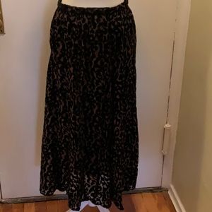 CHICOS MAXI BLACK VELVET ON BROWN SHEER DESIGN SKIRT